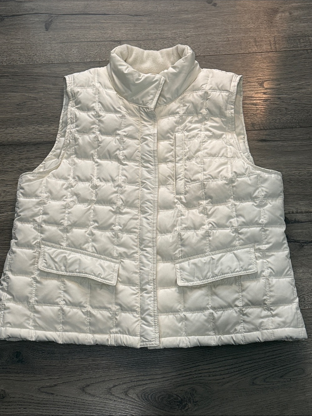 Kenneth Cole Reaction Cream Quilted Sleeveless Puffer Vest